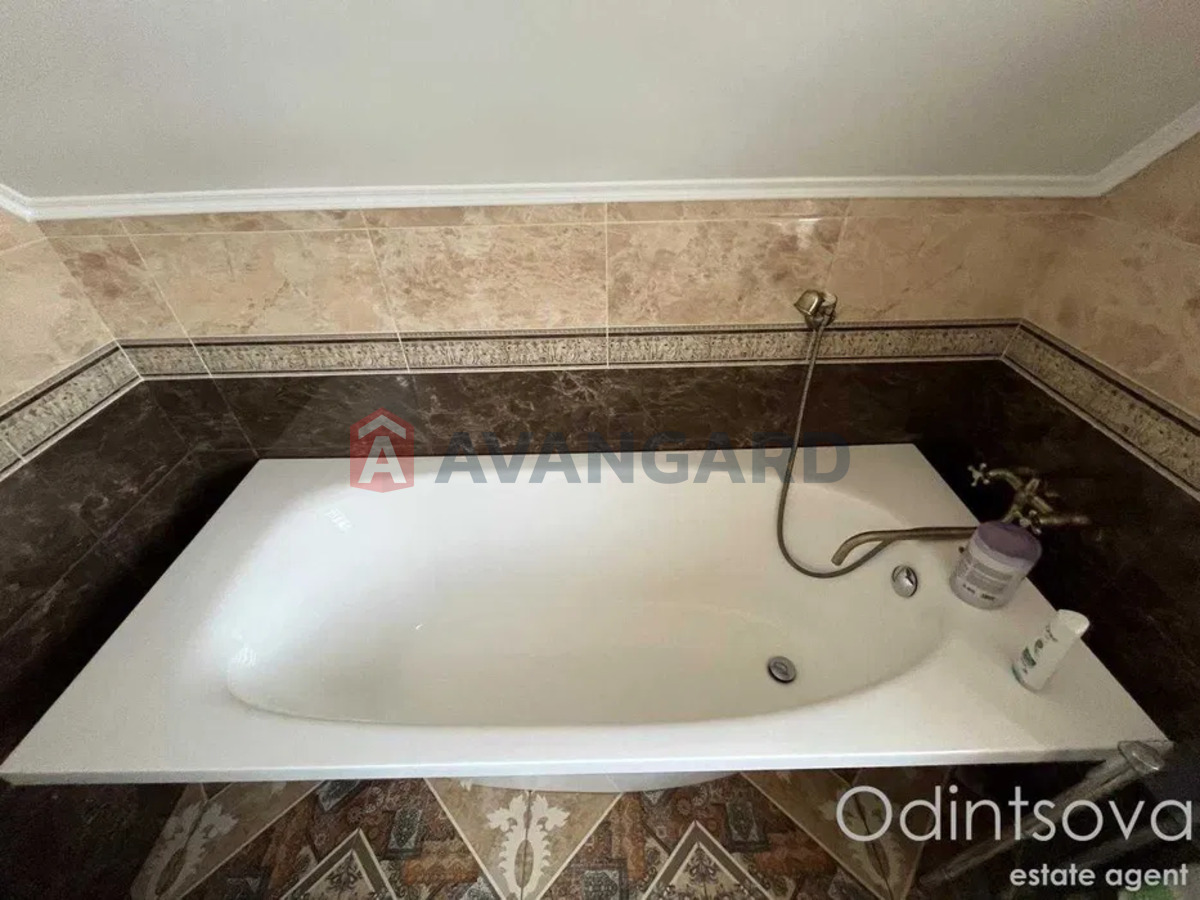 �������, 119 ��.�. ���� 10