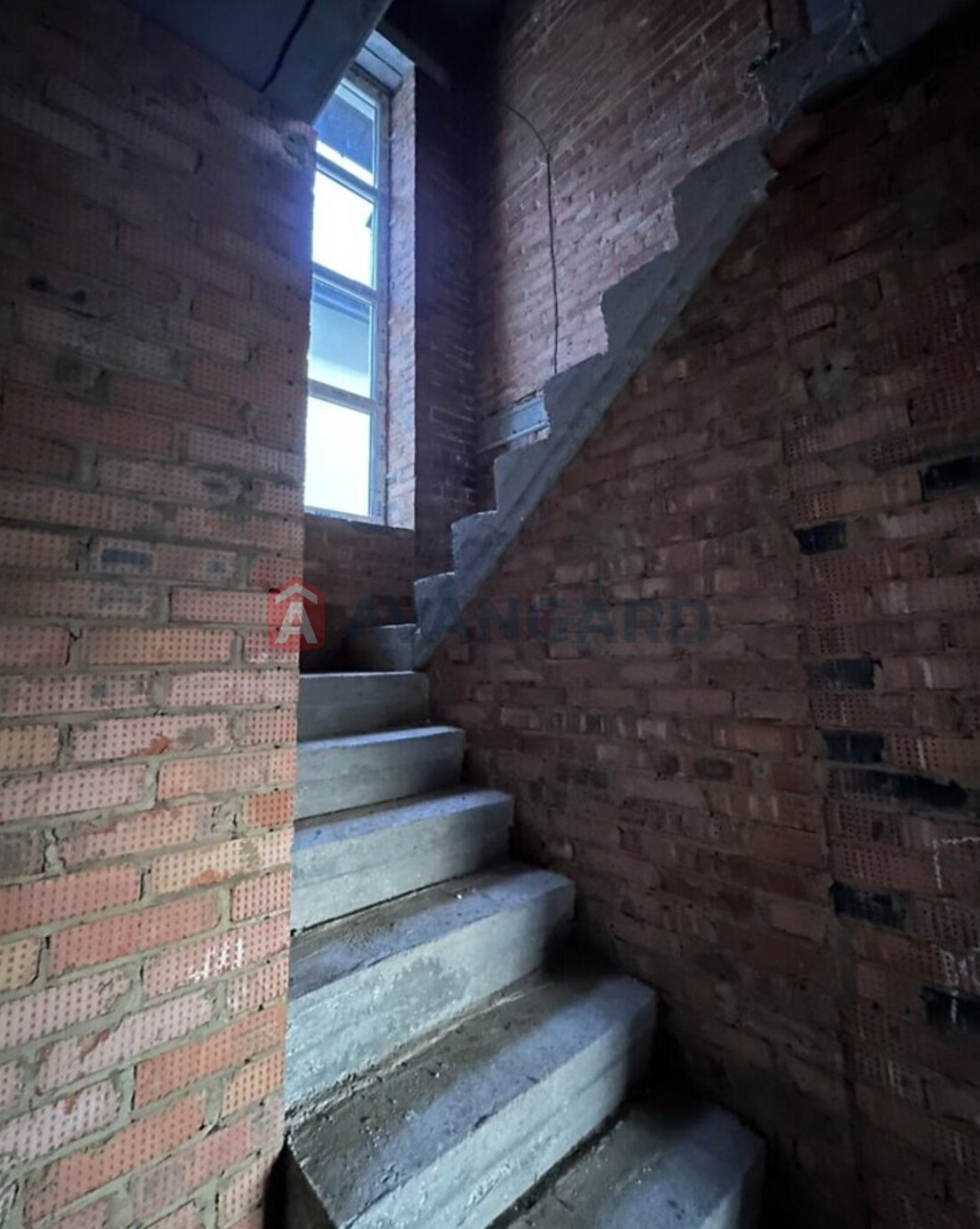 �������, 120 ��.�. ���� 6