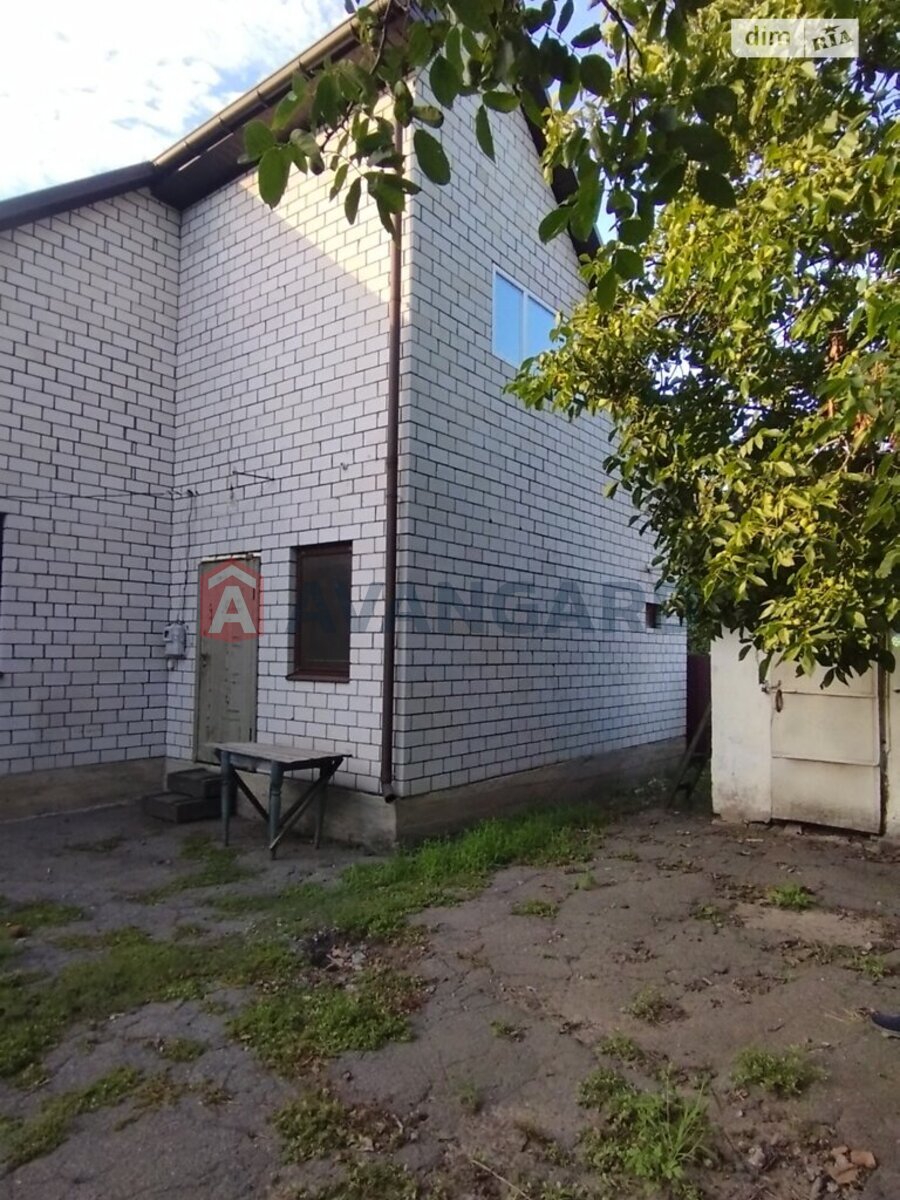 �������, 102 ��.�. ���� 7