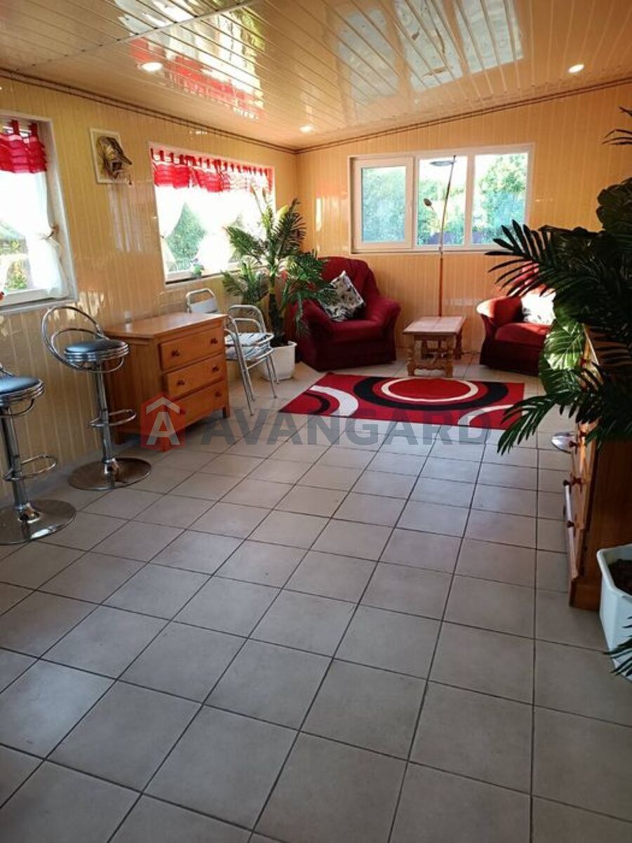 ����, 100 ��.�. ���� 14