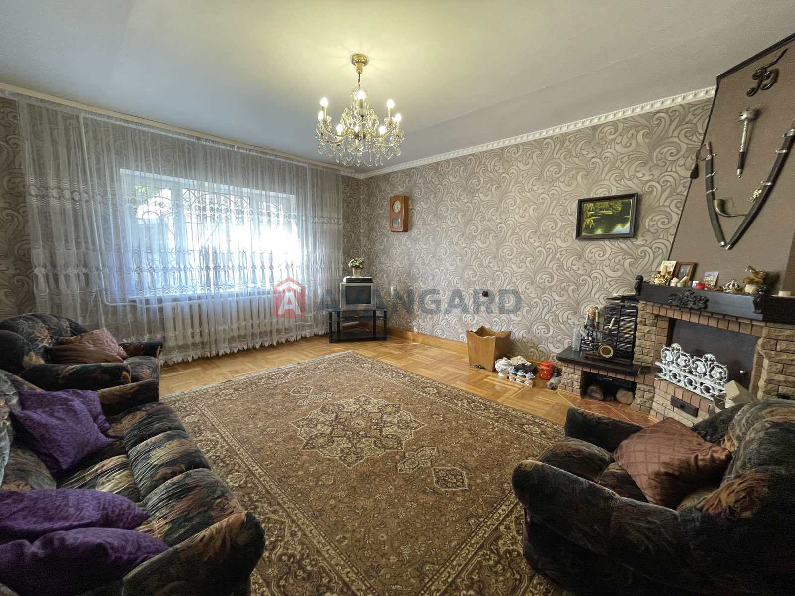 �������, 194 ��.�. ���� 25