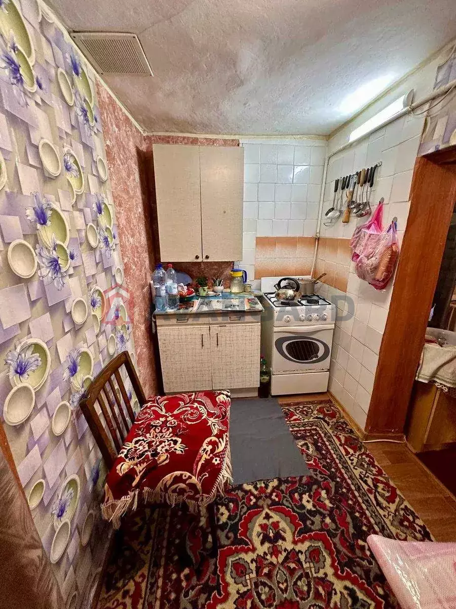 ������� �������, 50 ��.�. ���� 7