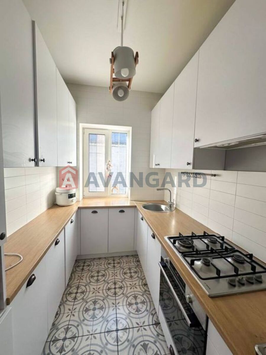 �������, 125 ��.�. ���� 12