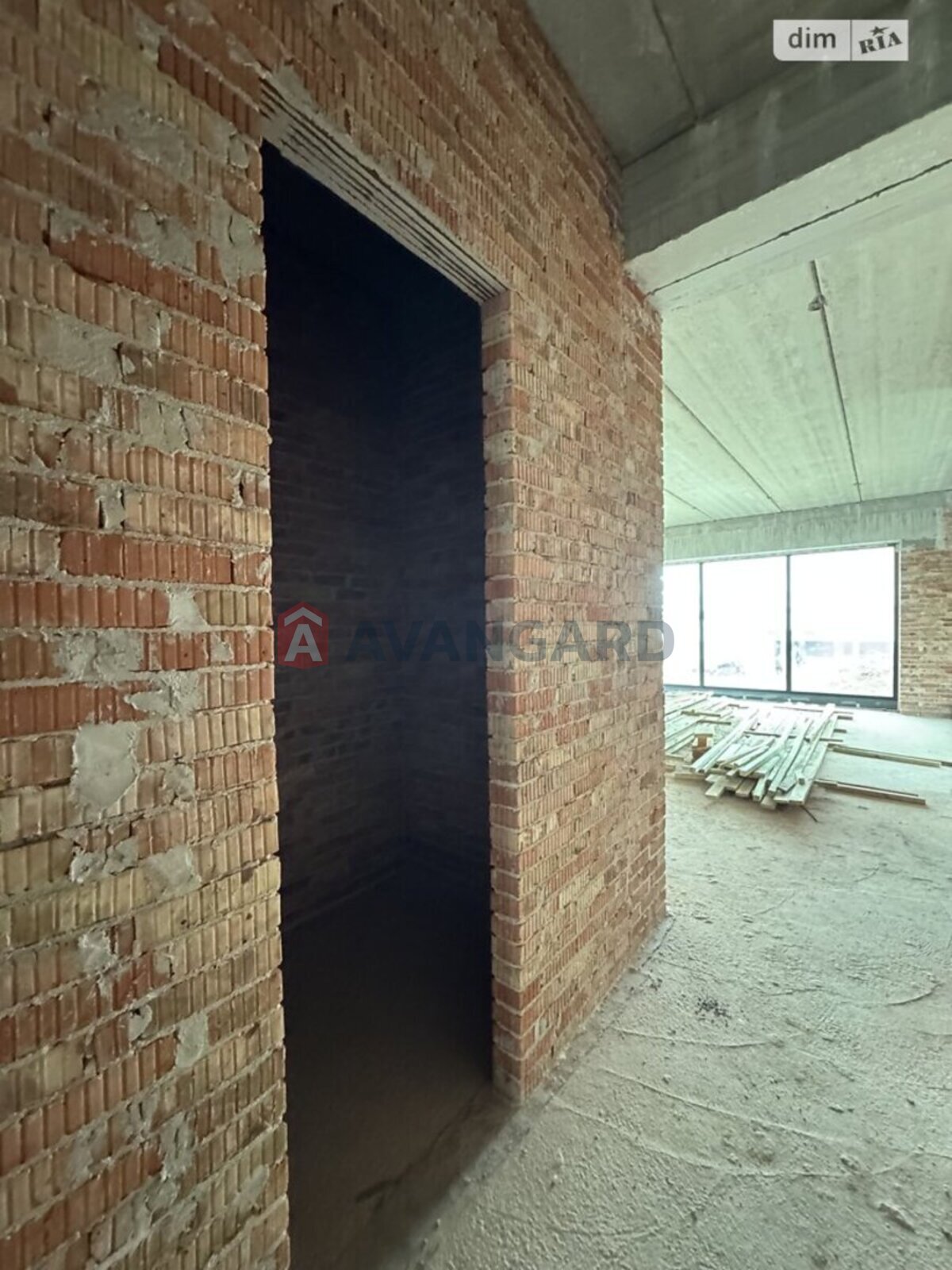 �������, 272 ��.�. ���� 21