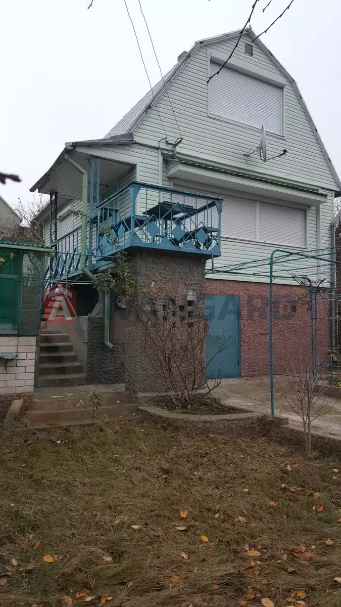 ����, 100 ��.�. ���� 8