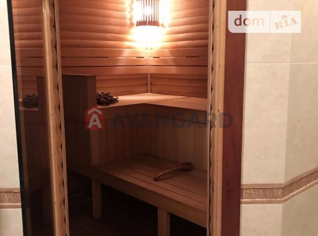 �������, 360 ��.�. ���� 9