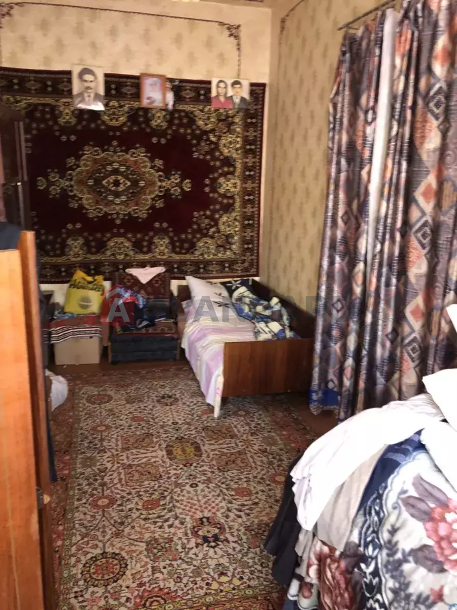 , 220 ..  11
