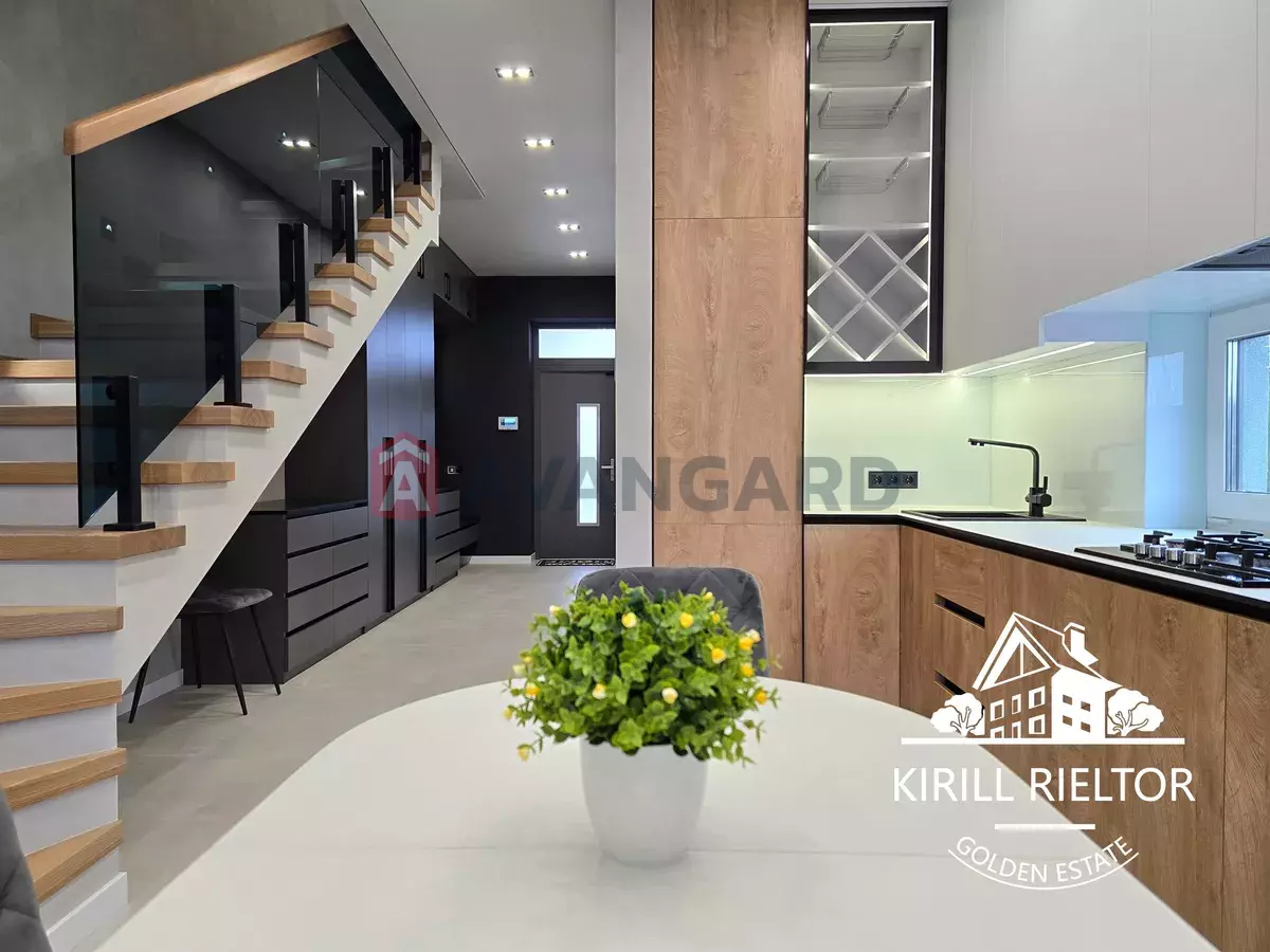 �������, 94 ��.�. ���� 7