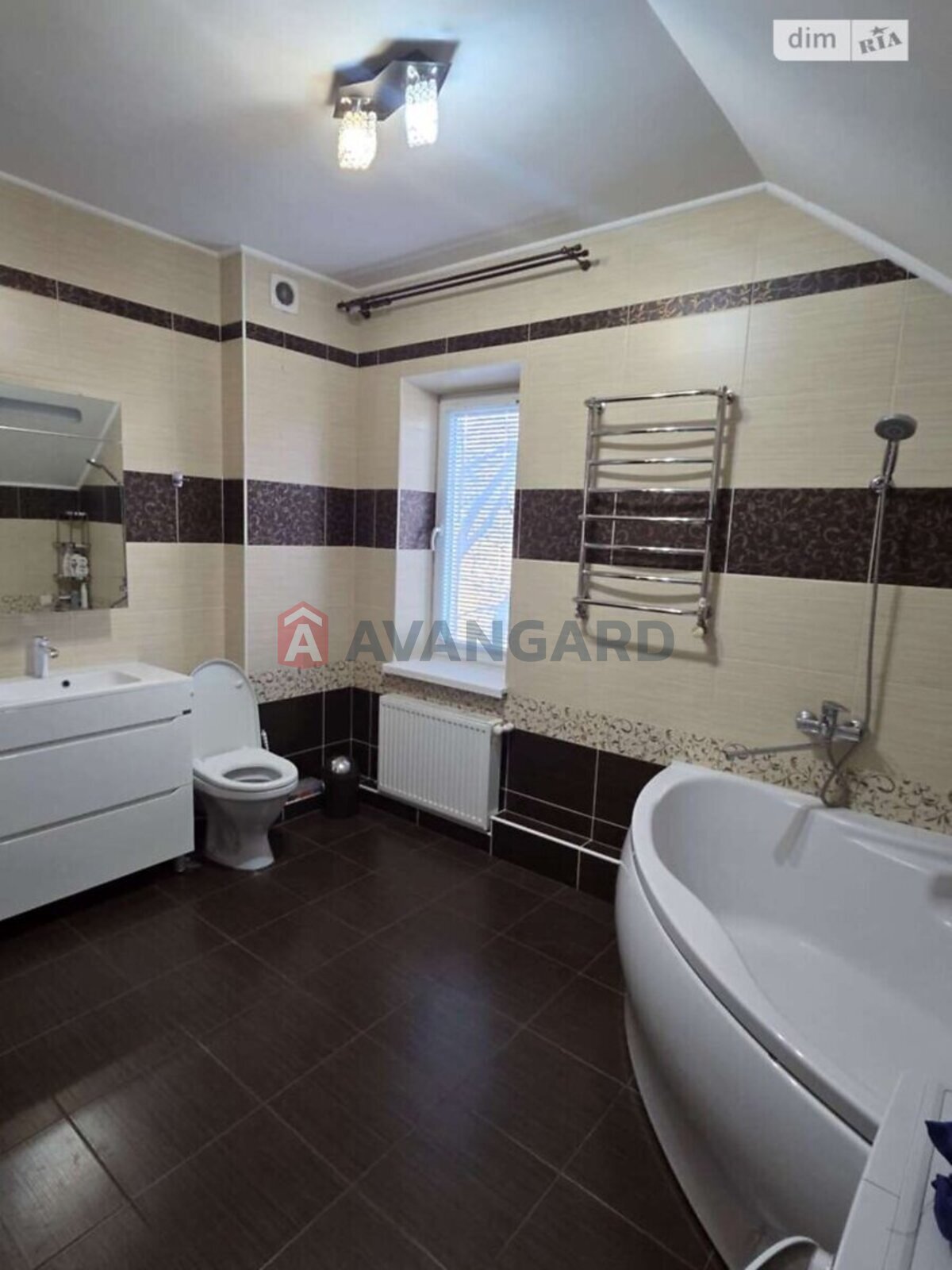 �������, 137 ��.�. ���� 24