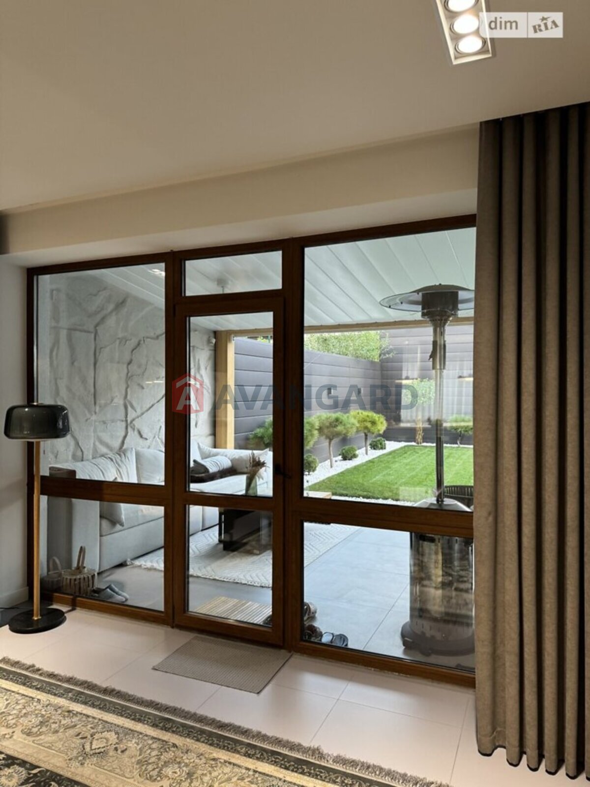 ��������, 292 ��.�. ���� 7