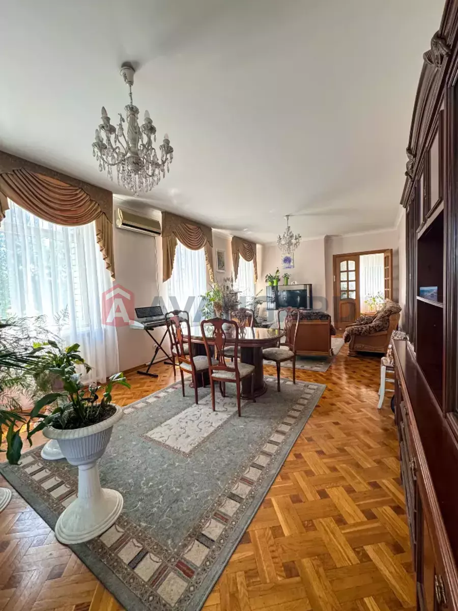 Будинок, 328 кв.м. фото 10 Будинок, 328 кв.м. фото 10