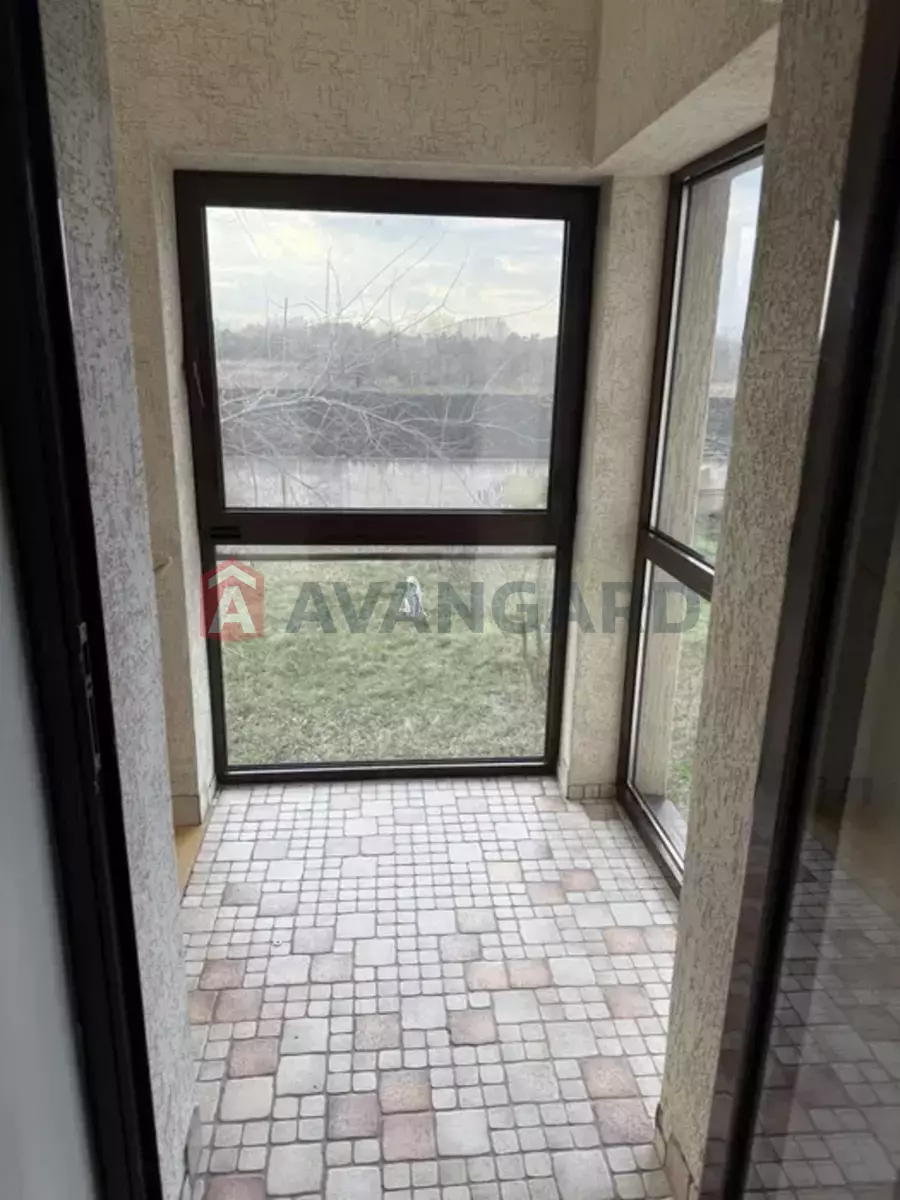 �������, 240 ��.�. ���� 9