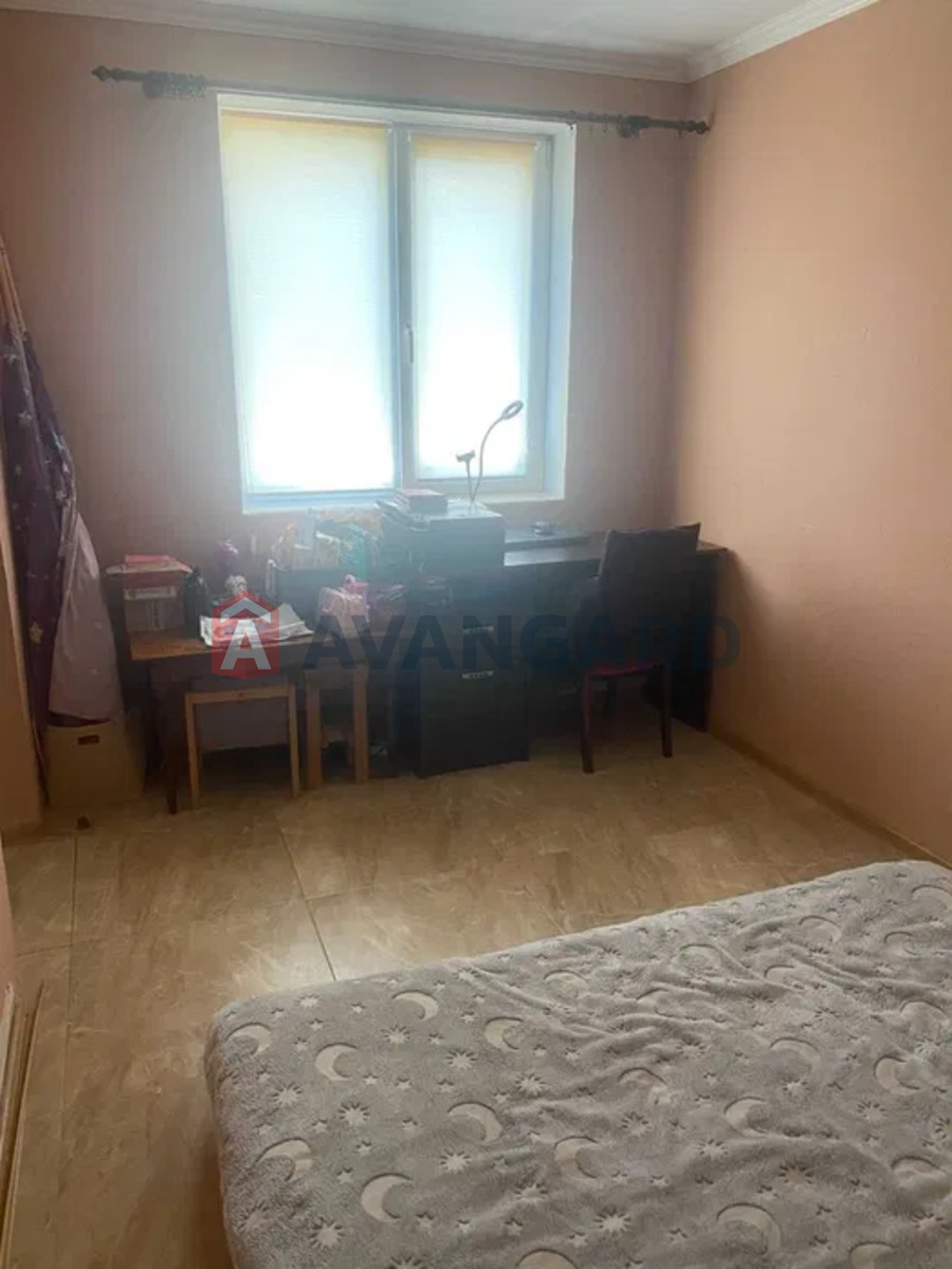 �������, 60 ��.�. ���� 12