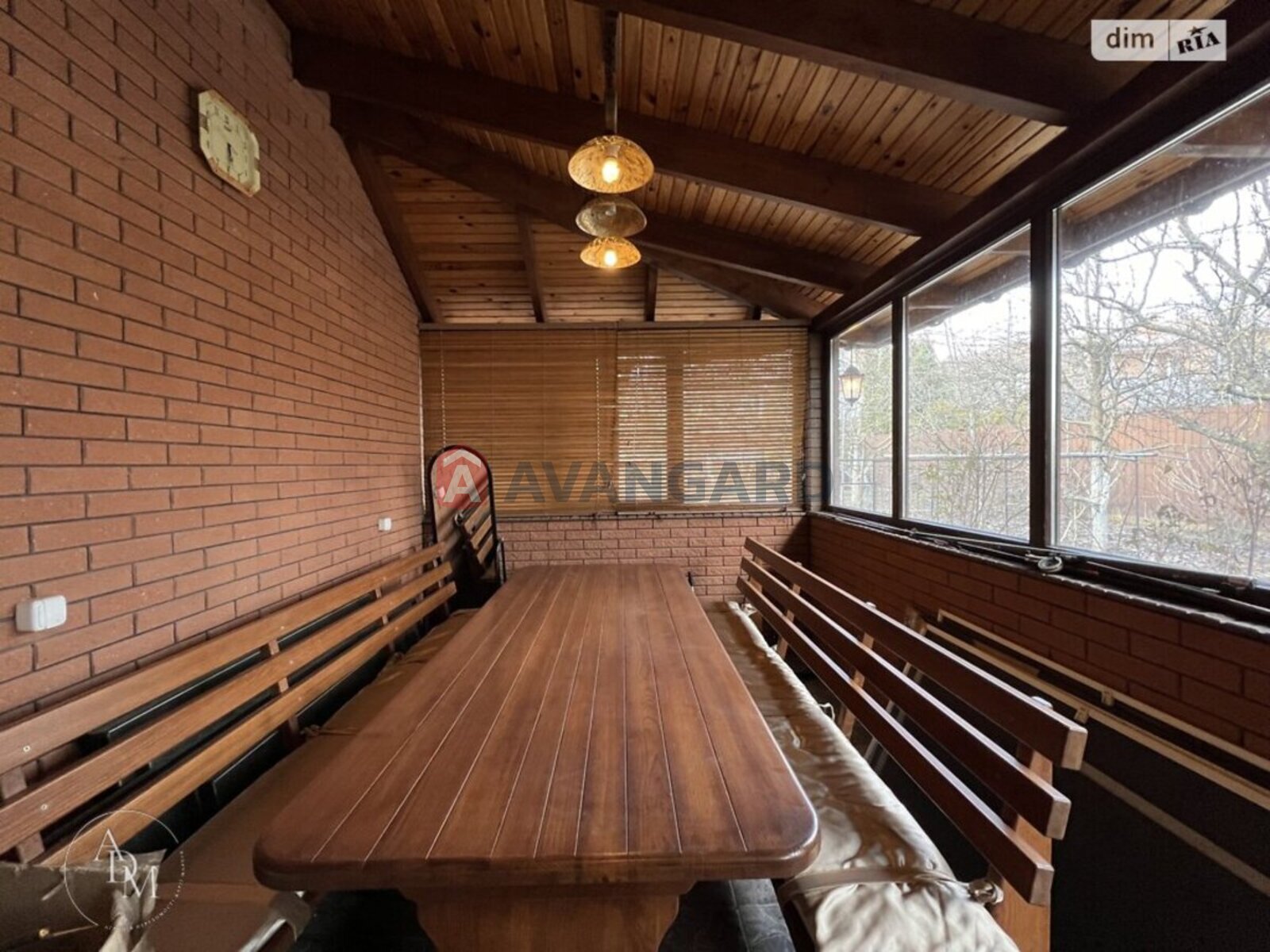 �������, 249 ��.�. ���� 28