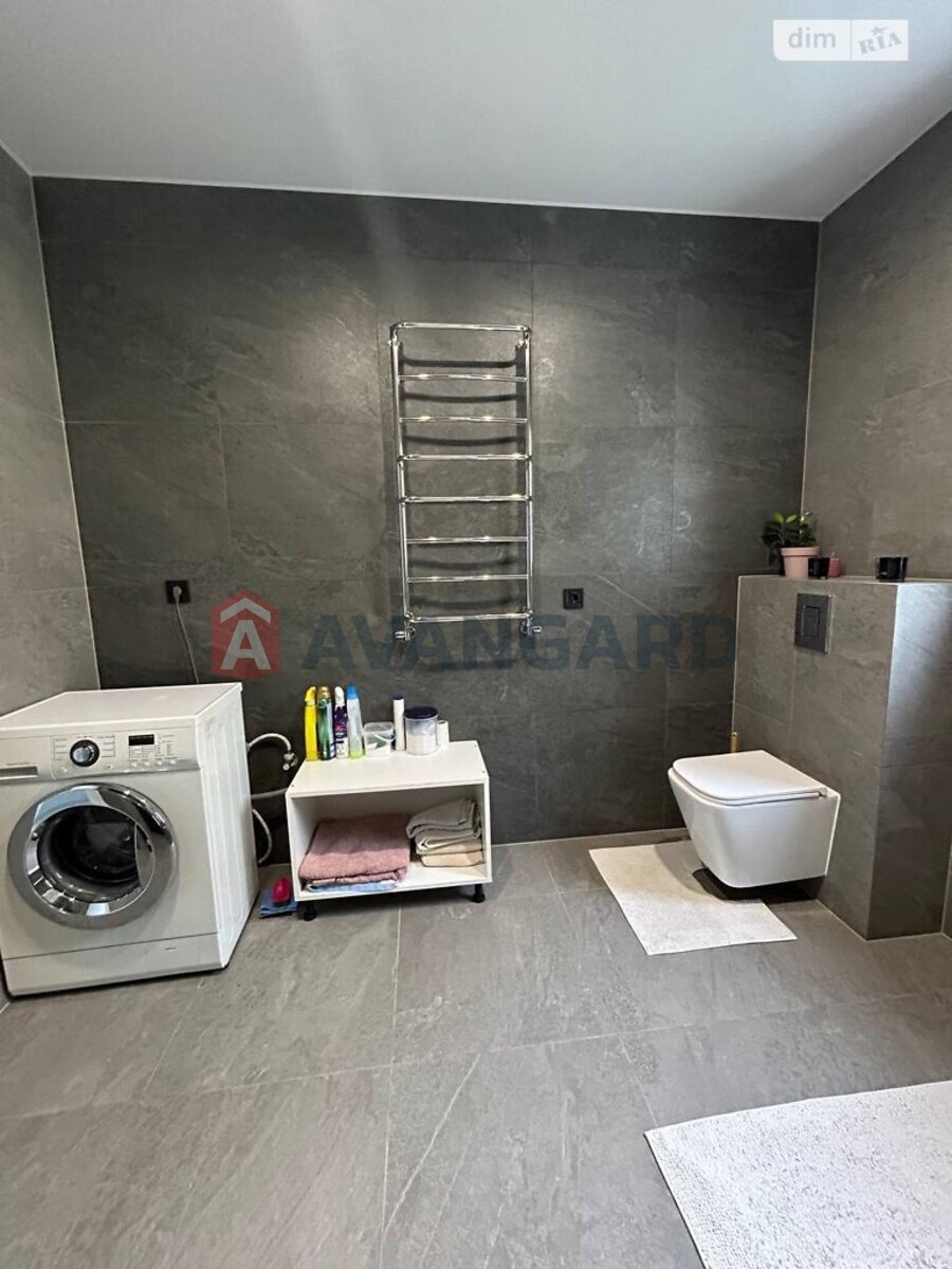 �������, 97 ��.�. ���� 11