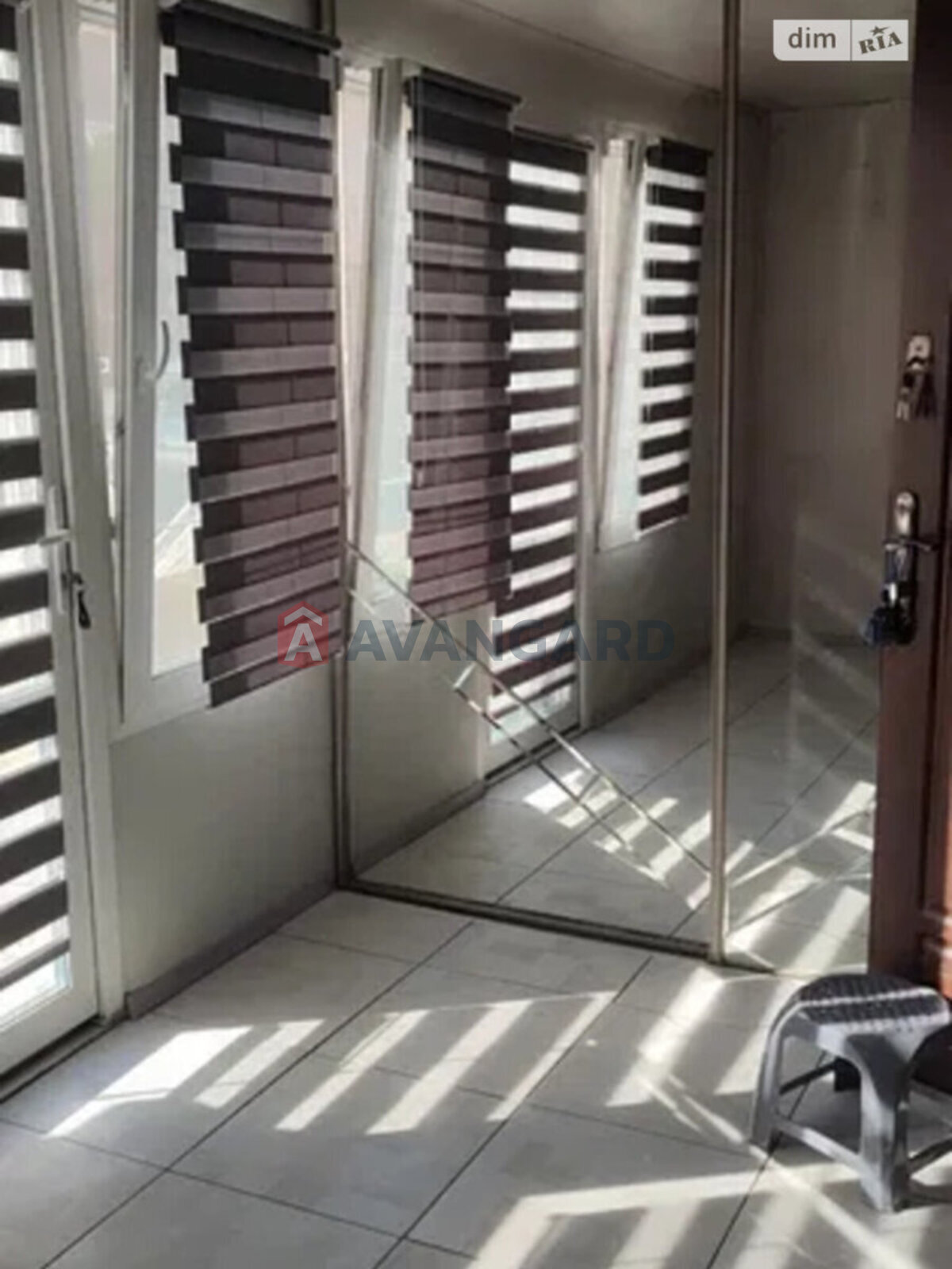 ��������, 77 ��.�. ���� 2