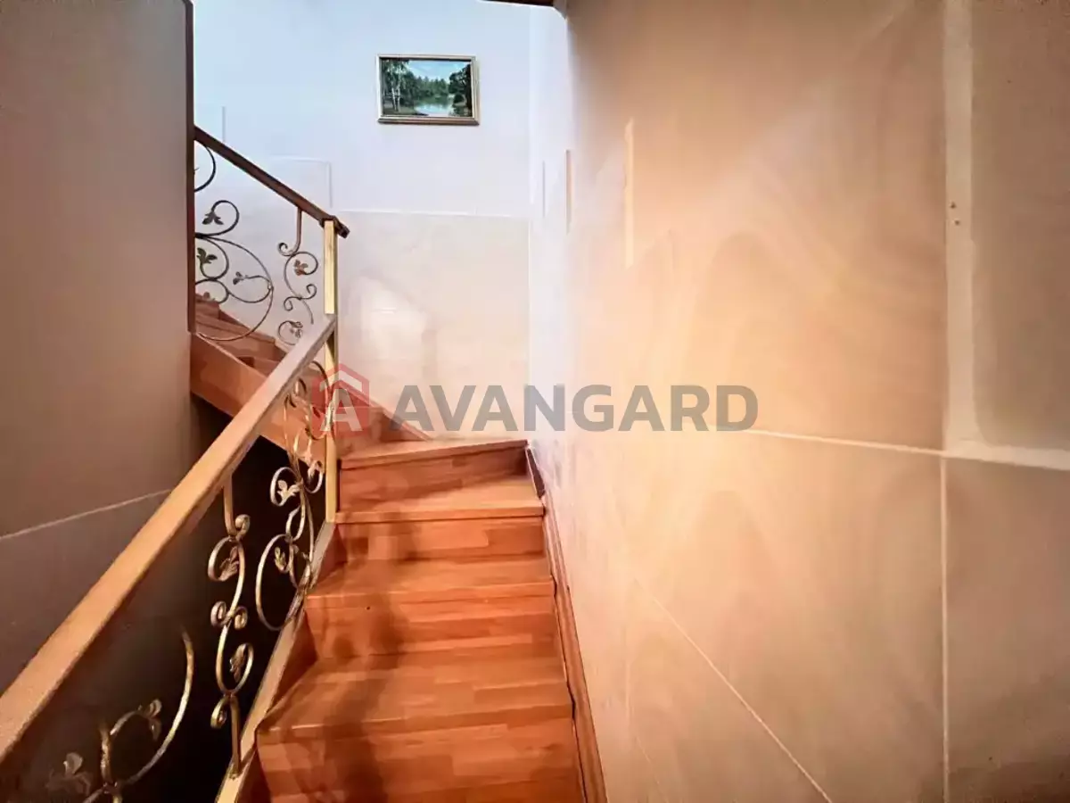 �������, 120 ��.�. ���� 20