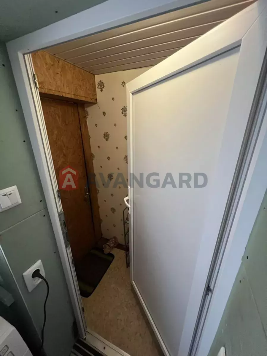 ������� �������, 40 ��.�. ���� 9