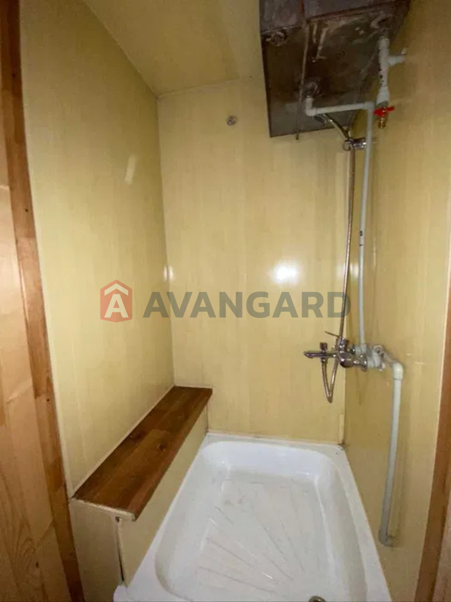 �������, 132 ��.�. ���� 18