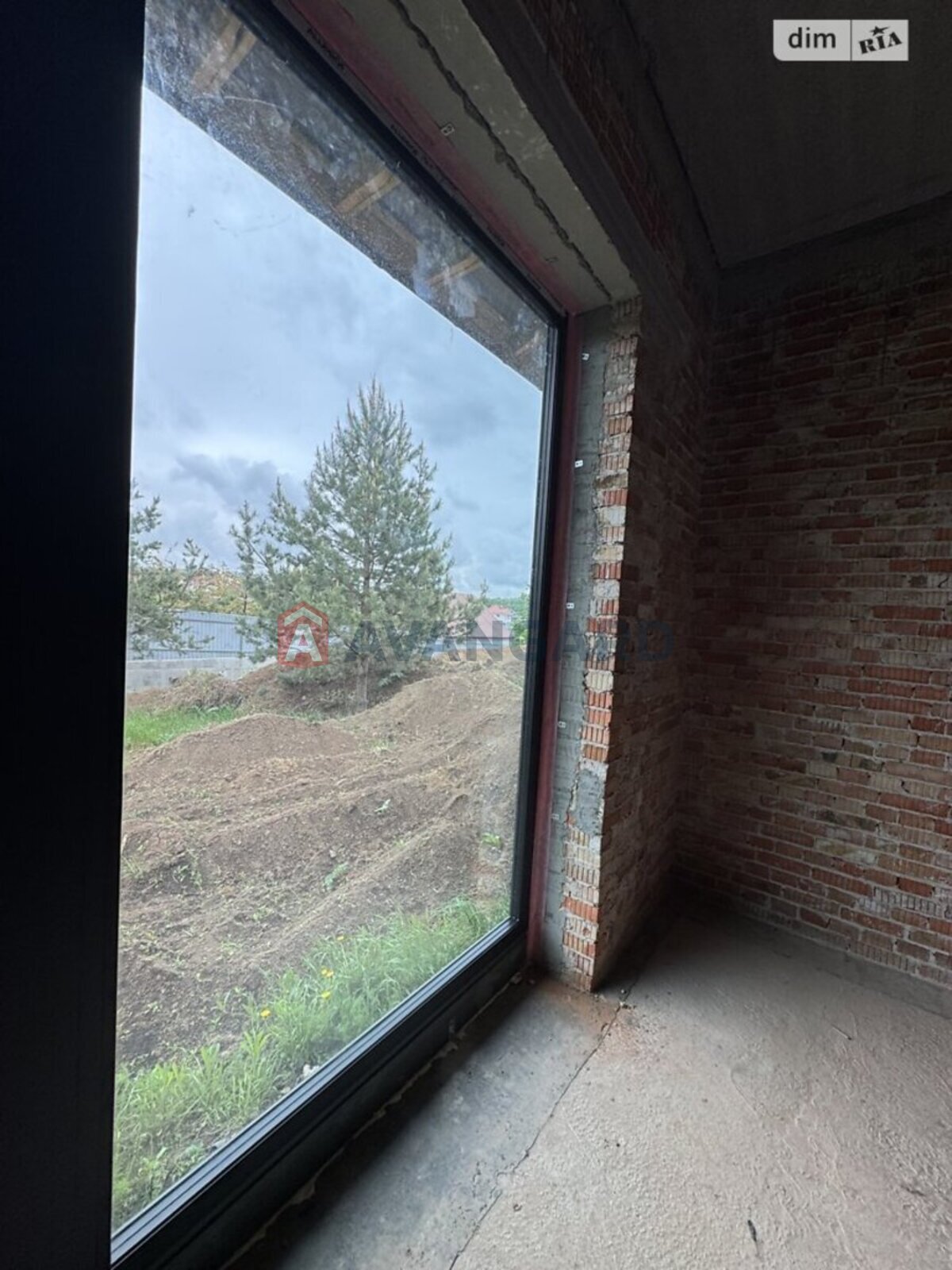 �������, 272 ��.�. ���� 14