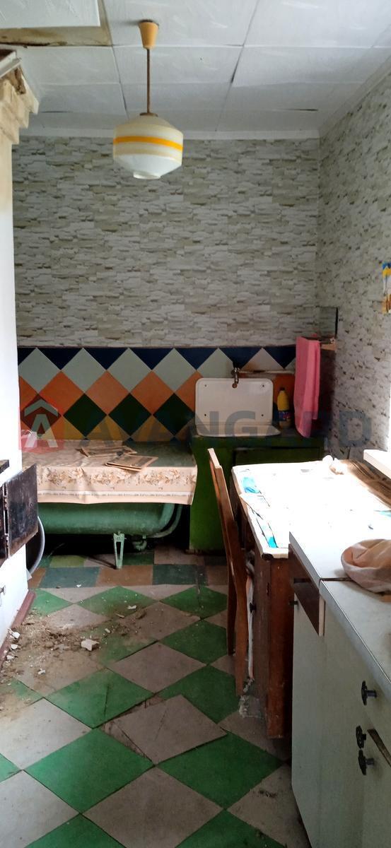 �������, 50 ��.�. ���� 8