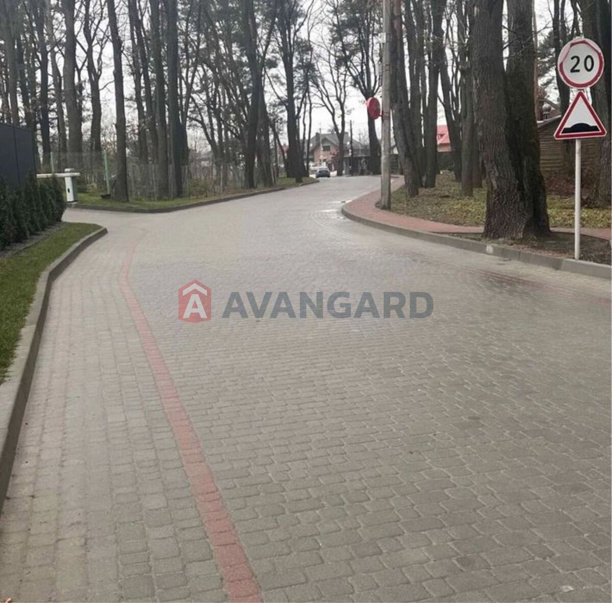 �������, 100 ��.�. ���� 10