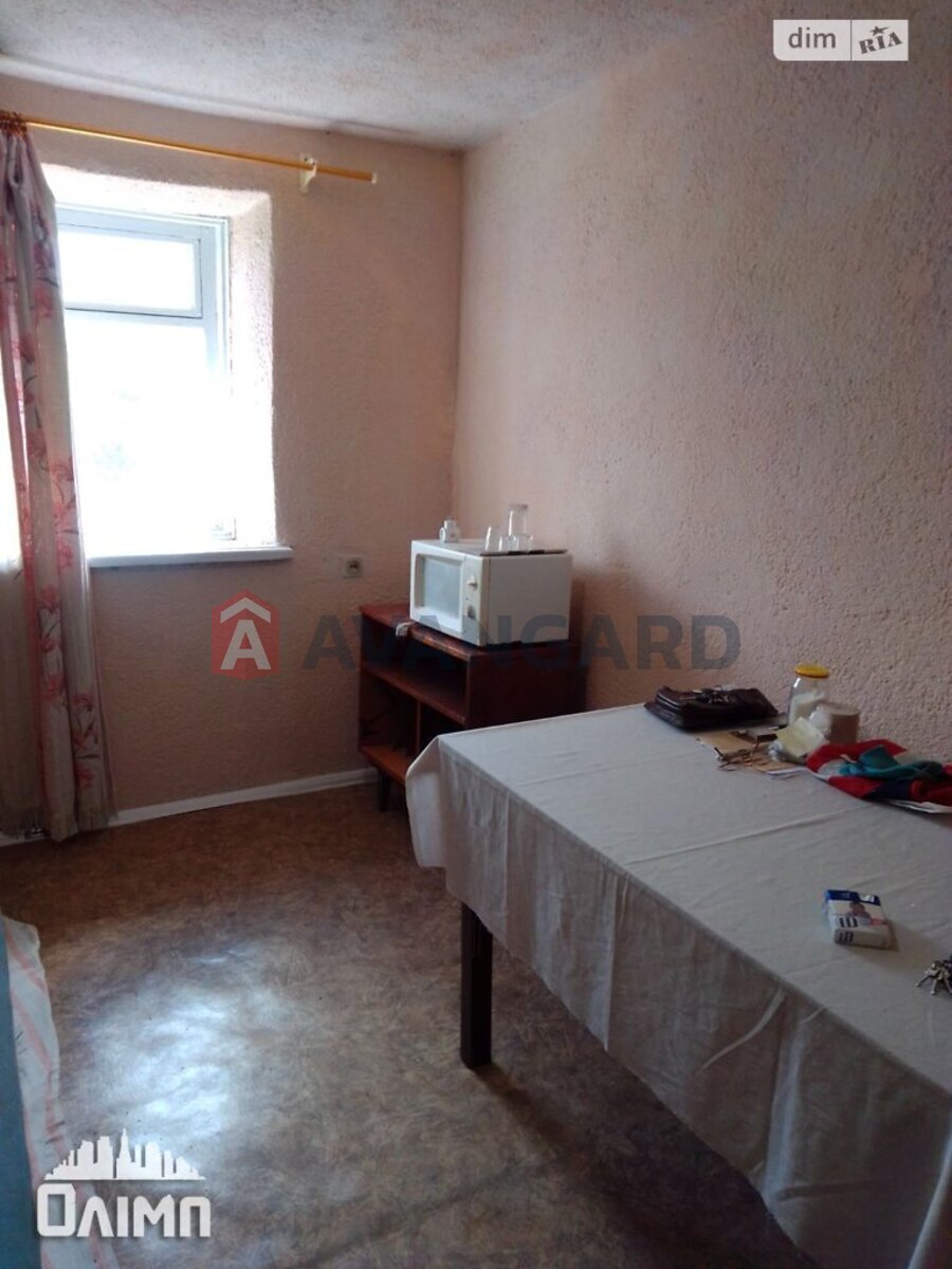 �������, 50 ��.�. ���� 4