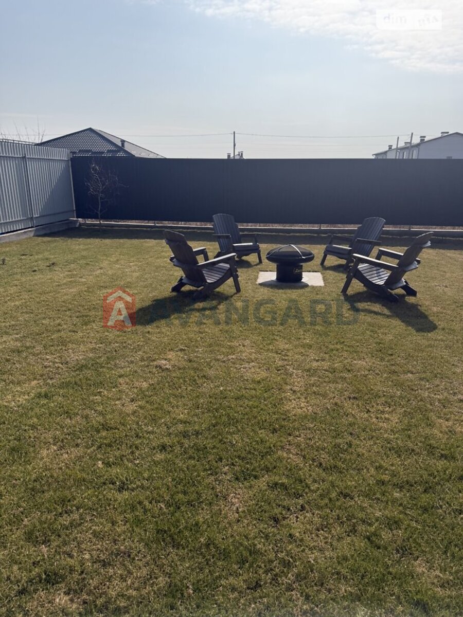 �������, 143 ��.�. ���� 9