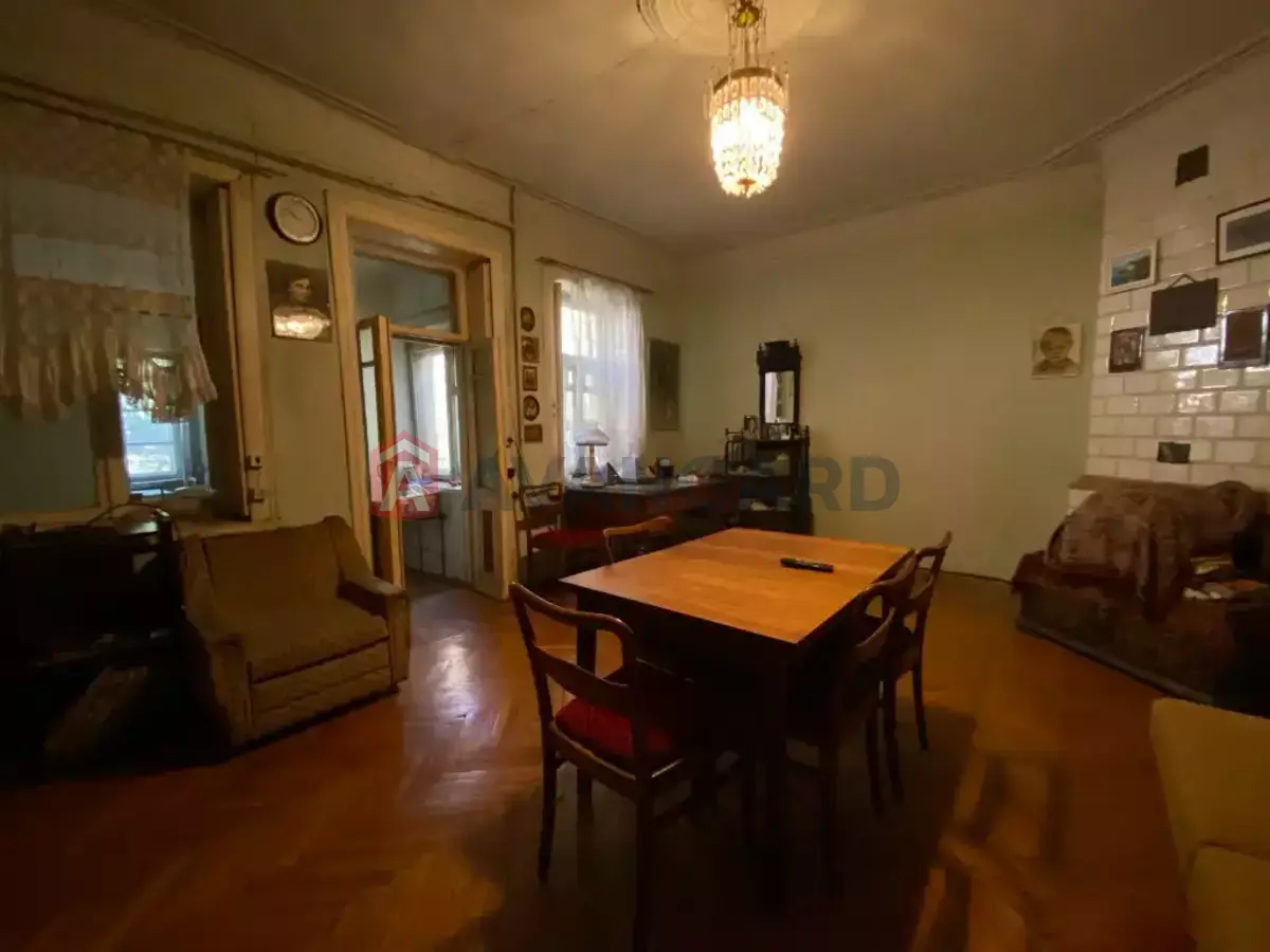 ������� �������, 100 ��.�. ���� 2