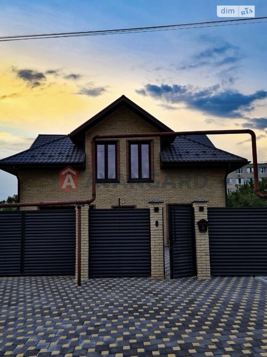 �������, 240 ��.�. ���� 21