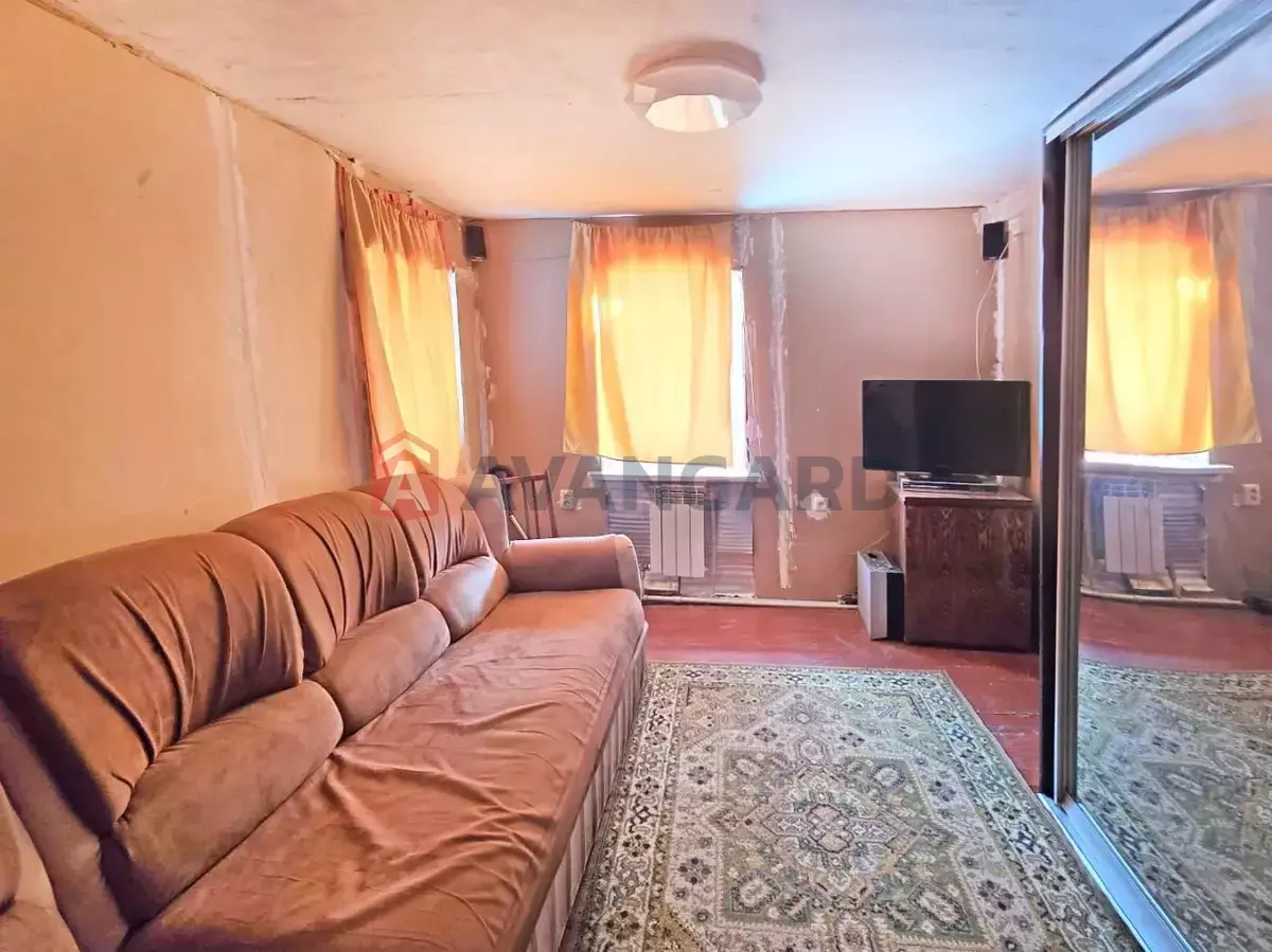 �������, 44 ��.�. ���� 8