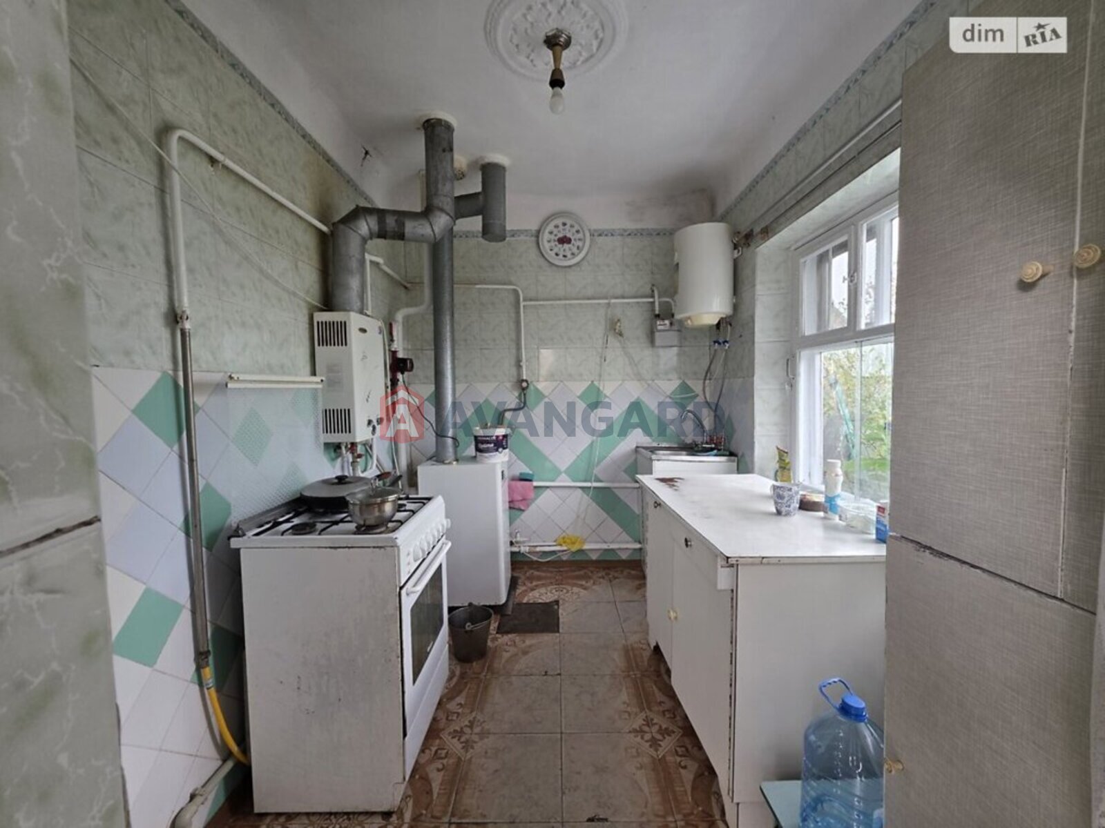 �������, 51 ��.�. ���� 10