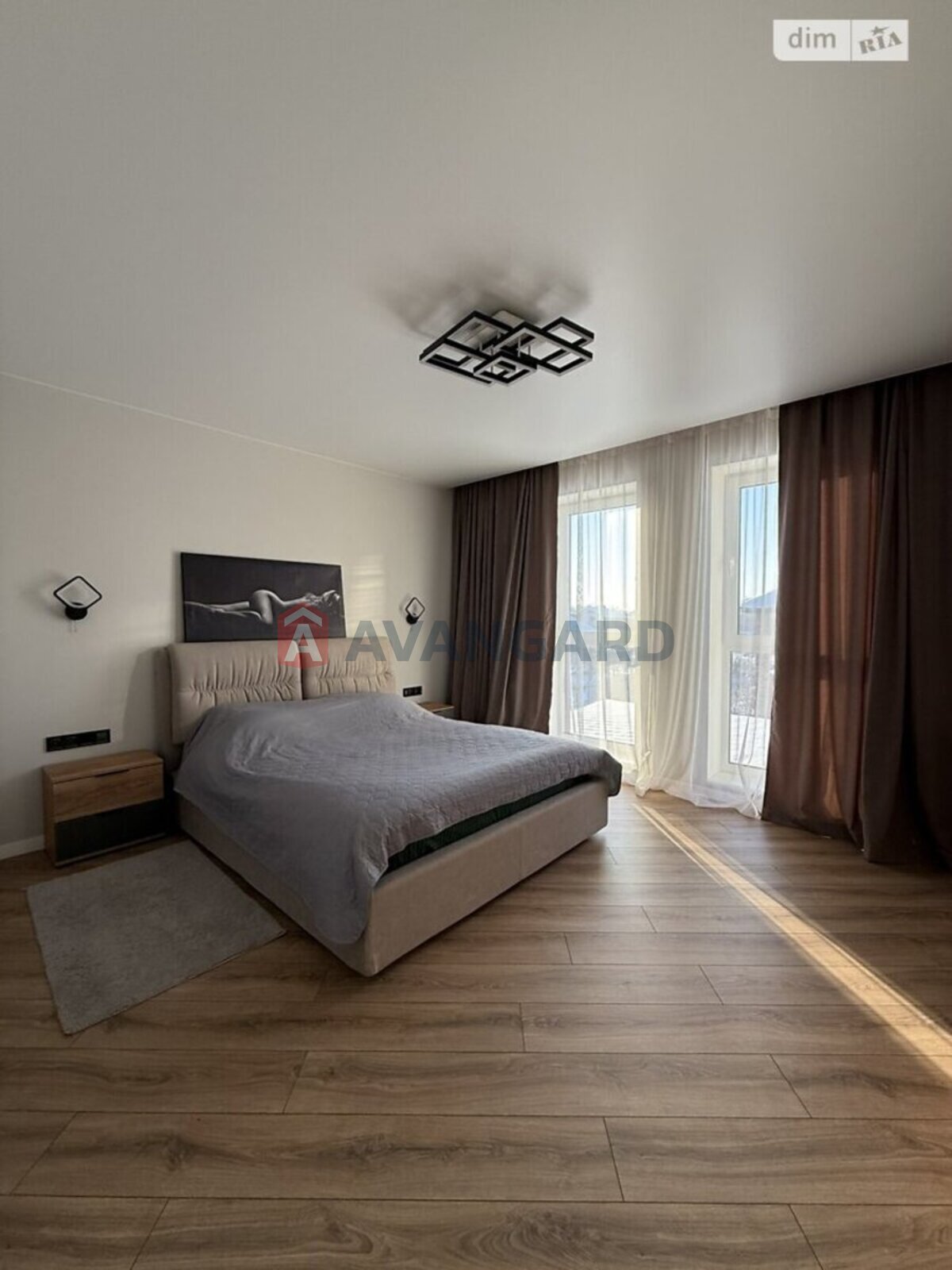 �������, 190 ��.�. ���� 13