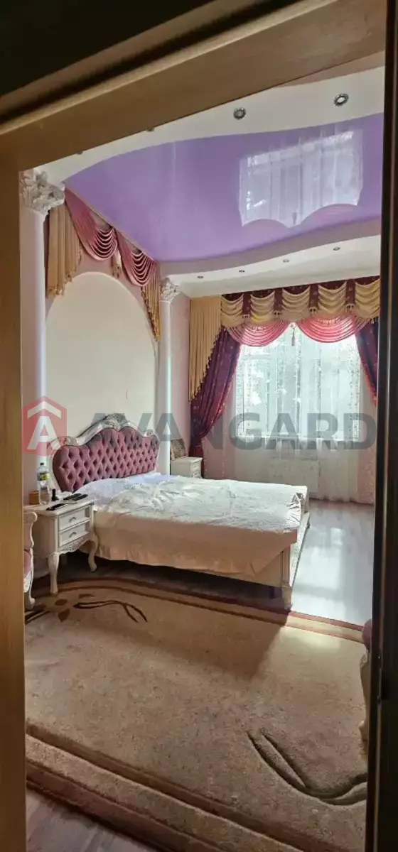 �������, 202 ��.�. ���� 13