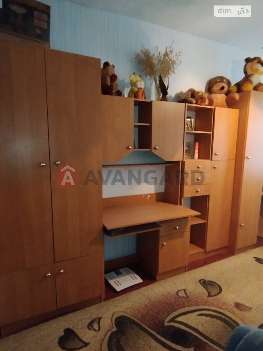 �������, 102 ��.�. ���� 12