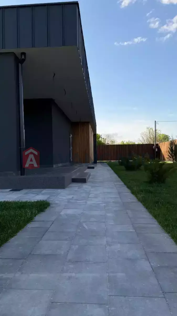 ���, 156 ��.�. ���� 10