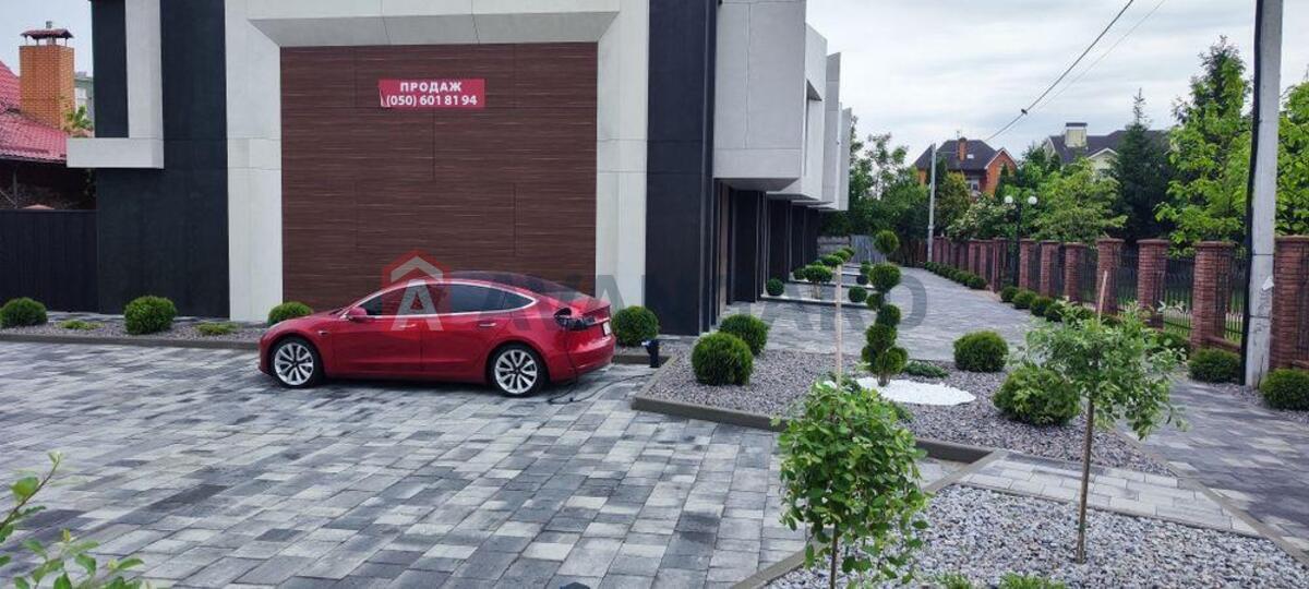 ��������, 144 ��.�. ���� 1