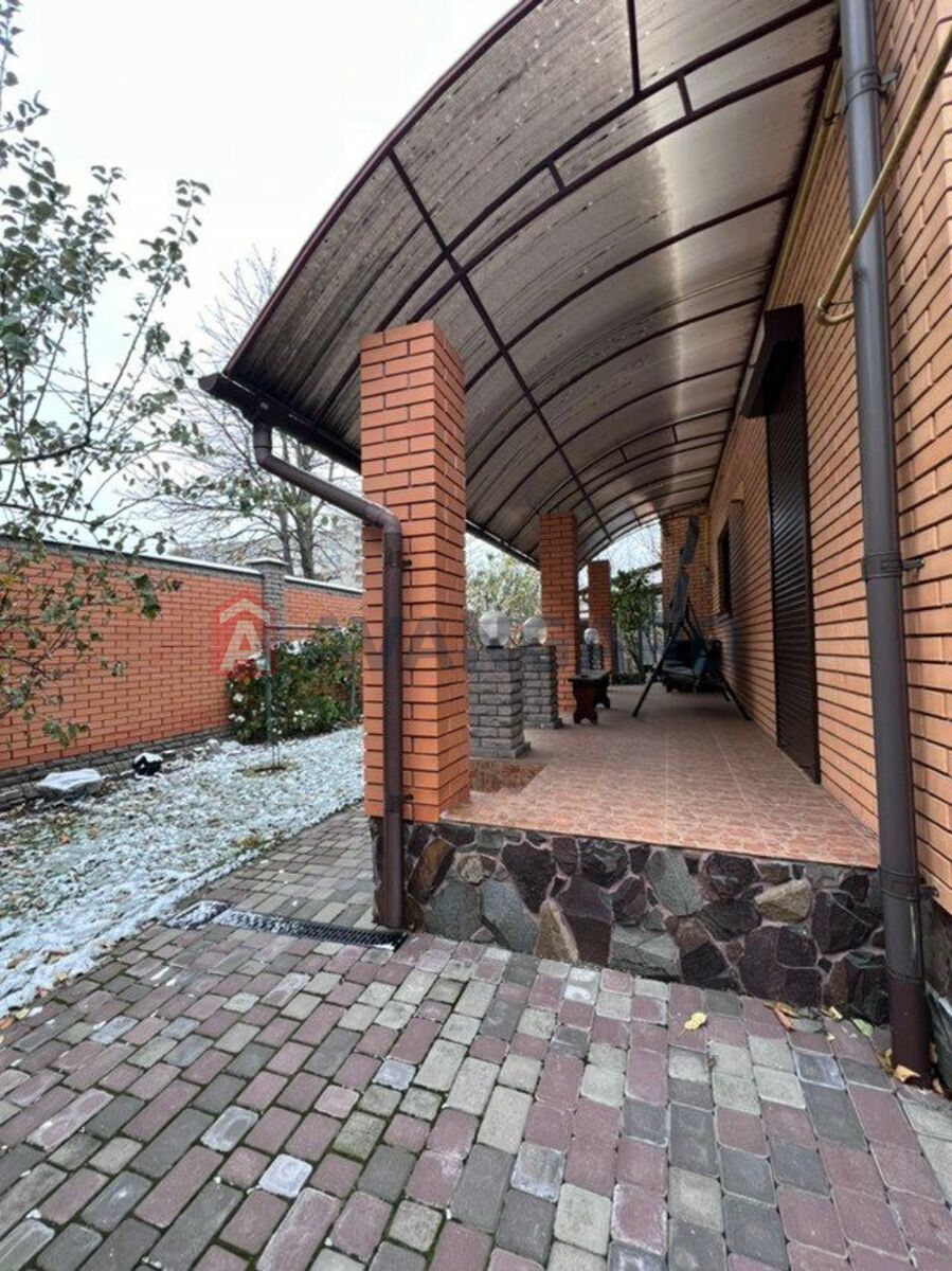 �������, 275 ��.�. ���� 20