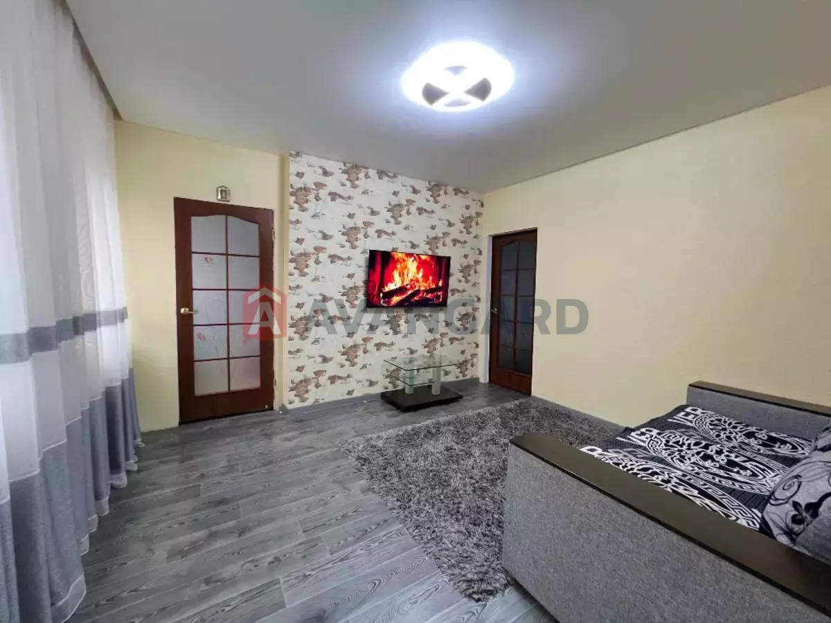 ����� ����, 50 ��.�. ���� 9