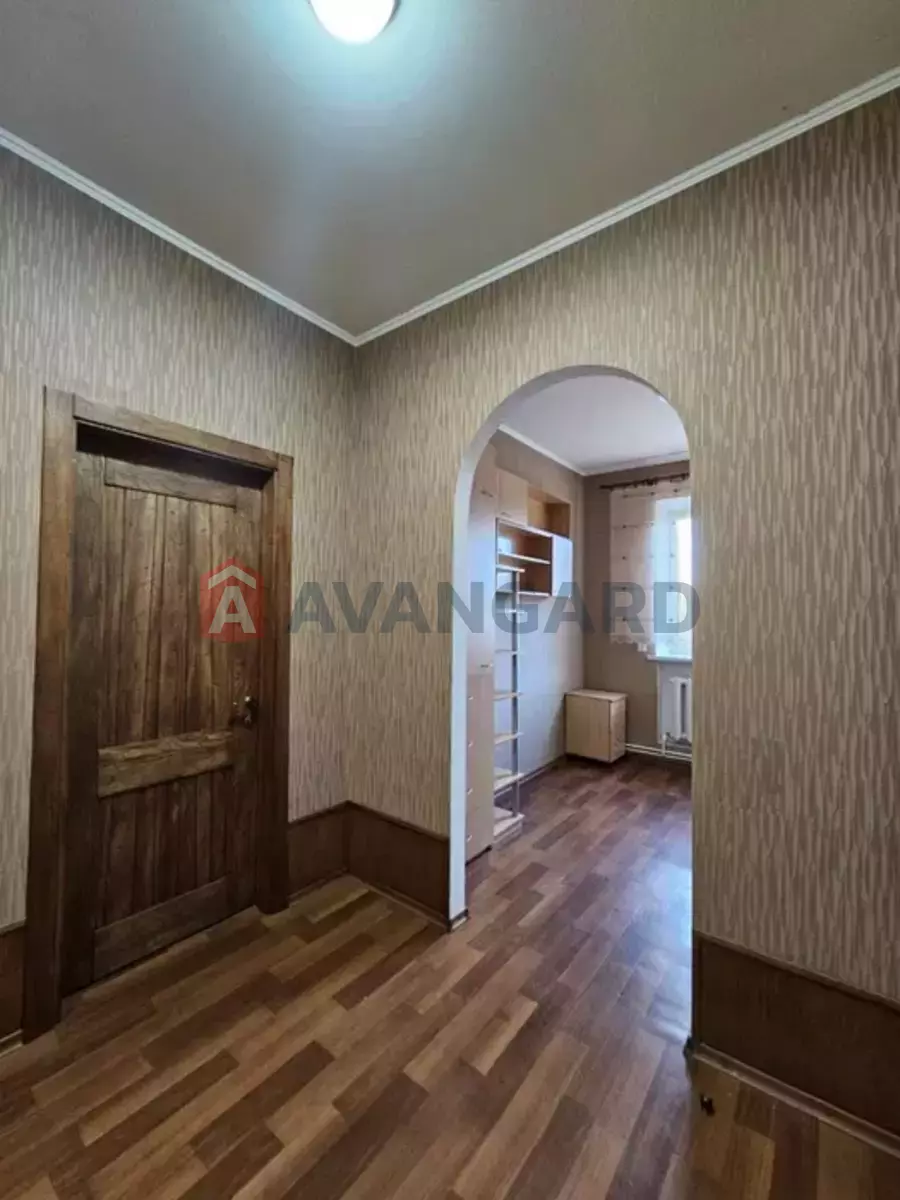 �������, 178 ��.�. ���� 9