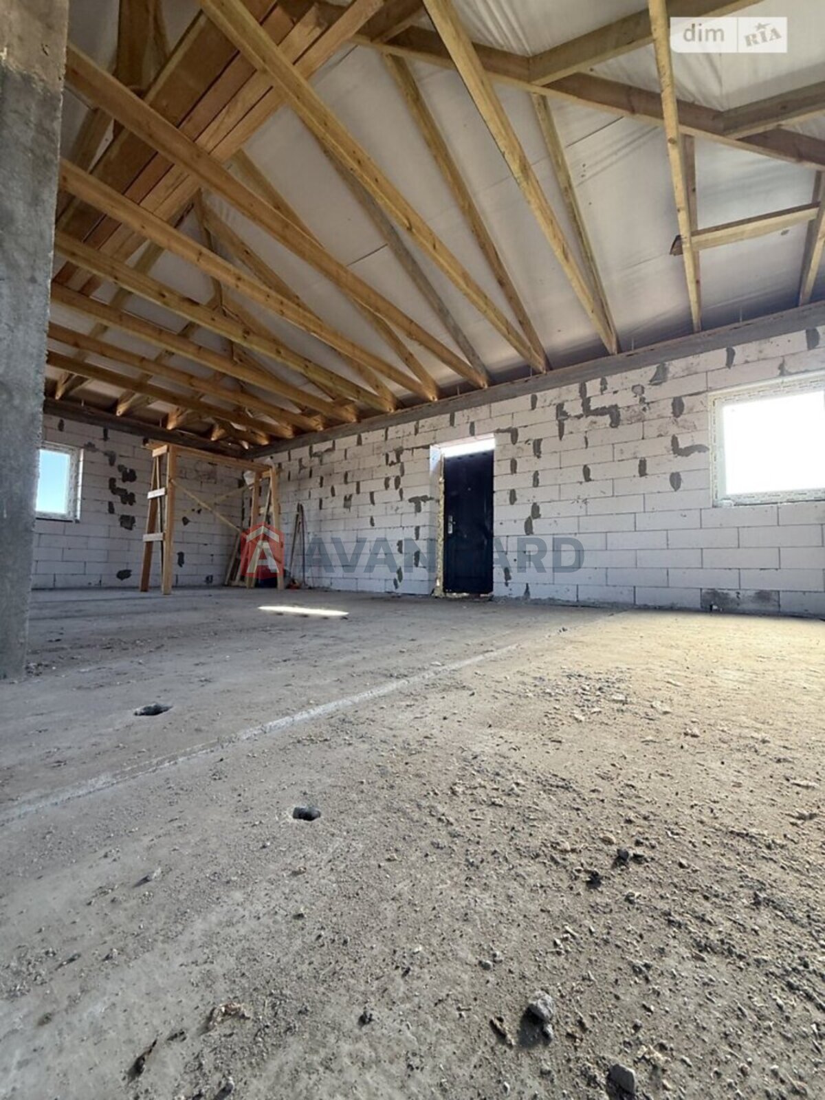 �������, 208 ��.�. ���� 15