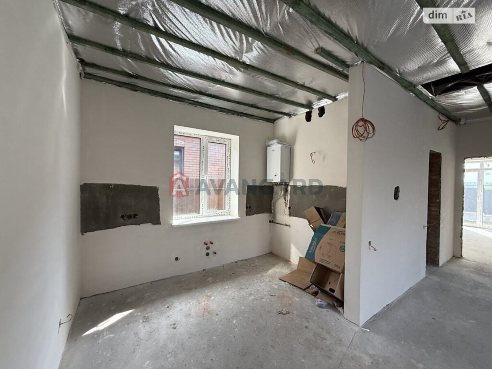 �������, 85 ��.�. ���� 12