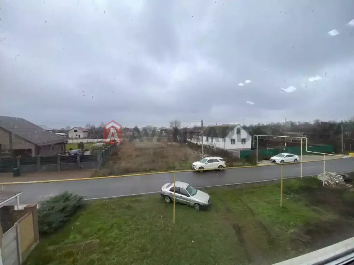 �������, 280 ��.�. ���� 10