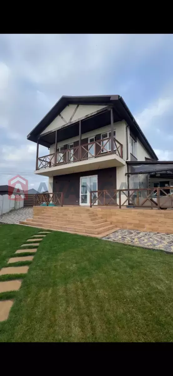 �������, 180 ��.�. ���� 10