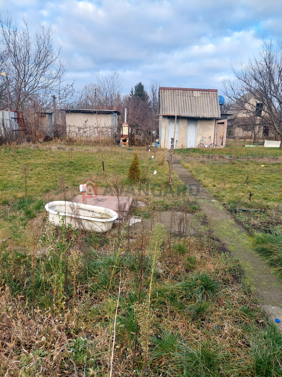 ����, 40 ��.�. ���� 13