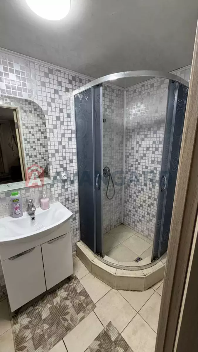 �������, 200 ��.�. ���� 24