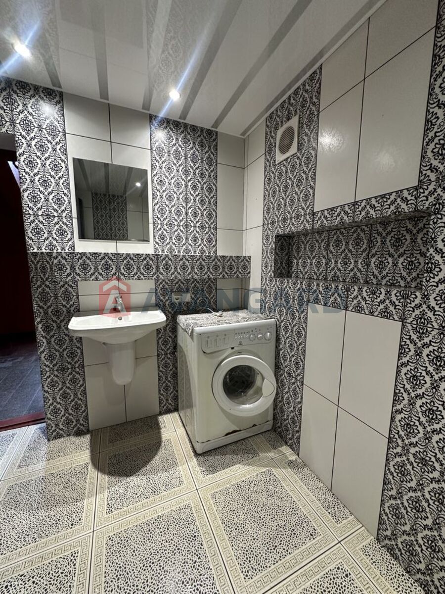 �������, 181 ��.�. ���� 7