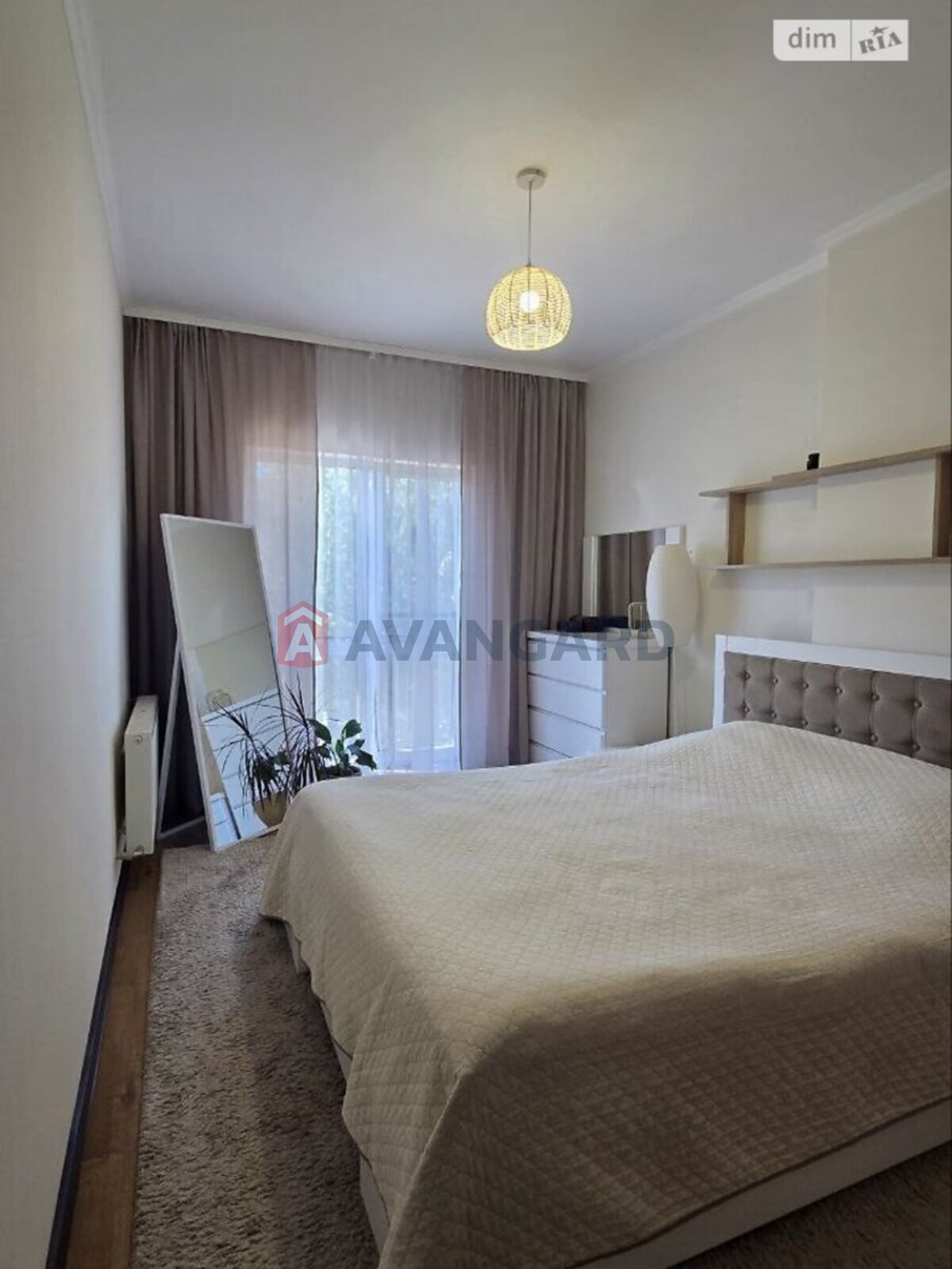 ��������, 75 ��.�. ���� 6