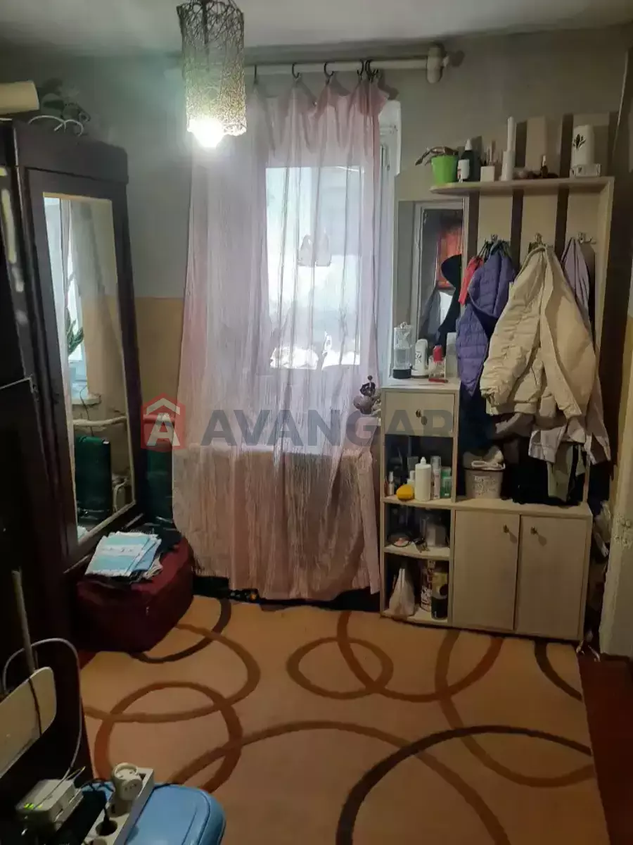 ���, 48 ��.�. ���� 15