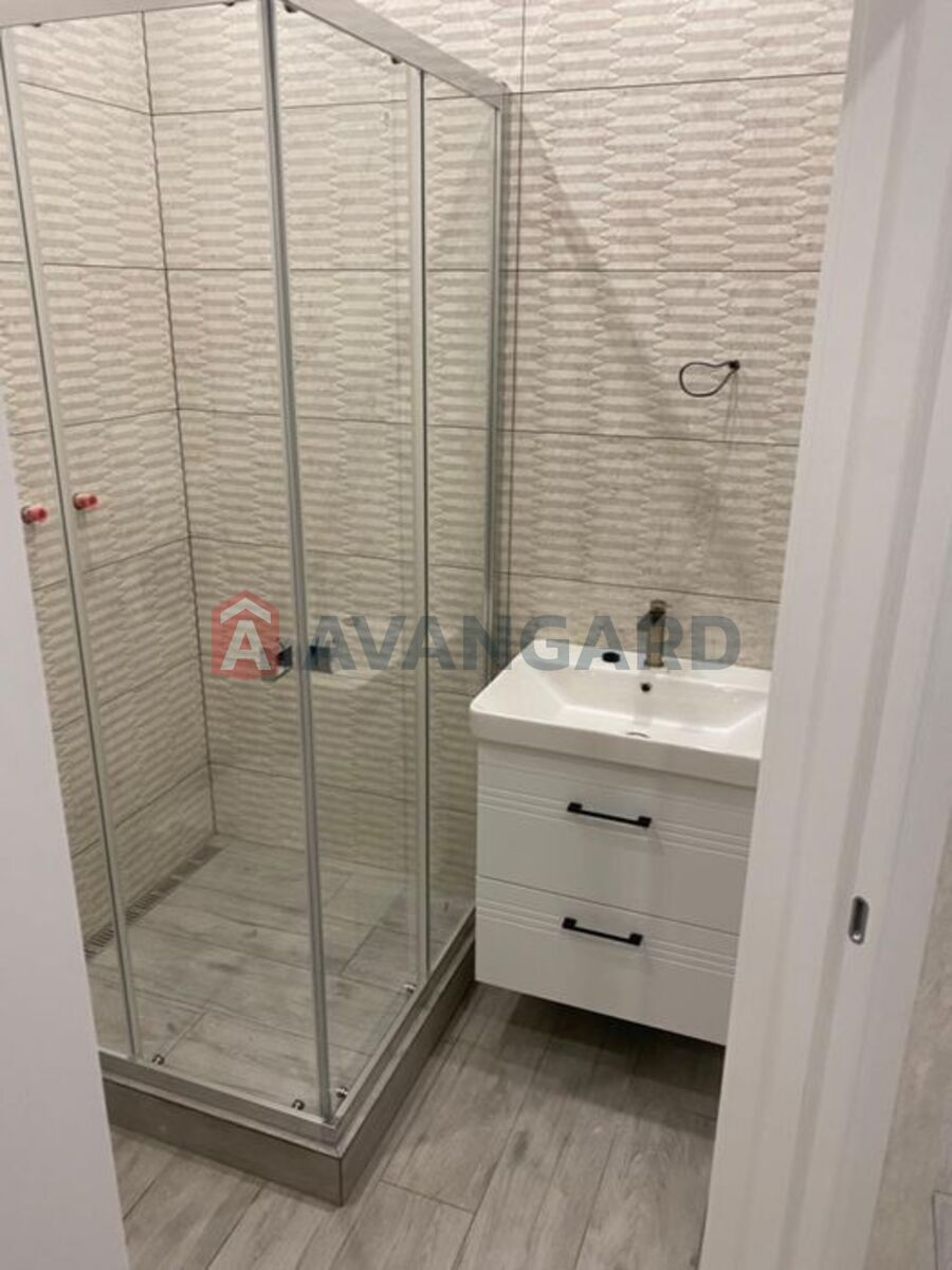 ��������, 90 ��.�. ���� 11